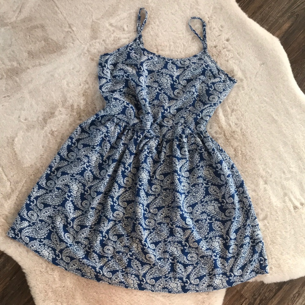 Charming Charlie Paisley Sundress Med